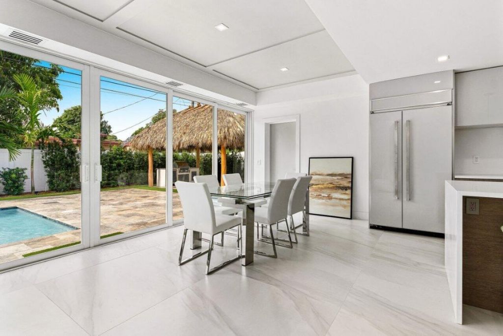 902 SW 27th Place, Boynton Beach, FL 33435 Photo