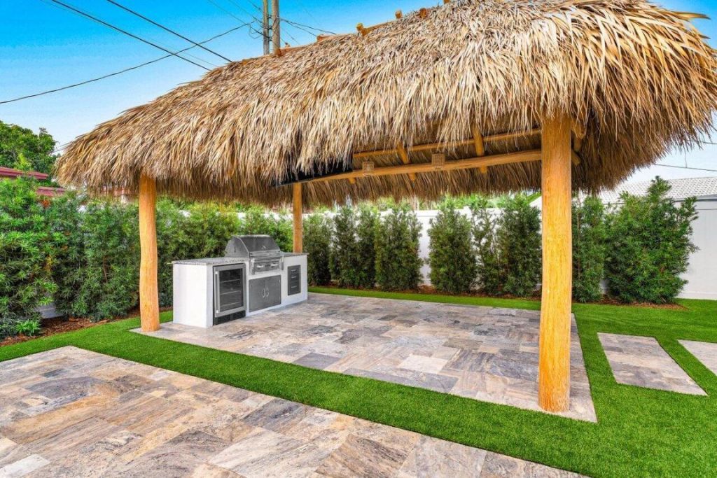 902 SW 27th Place, Boynton Beach, FL 33435 Photo