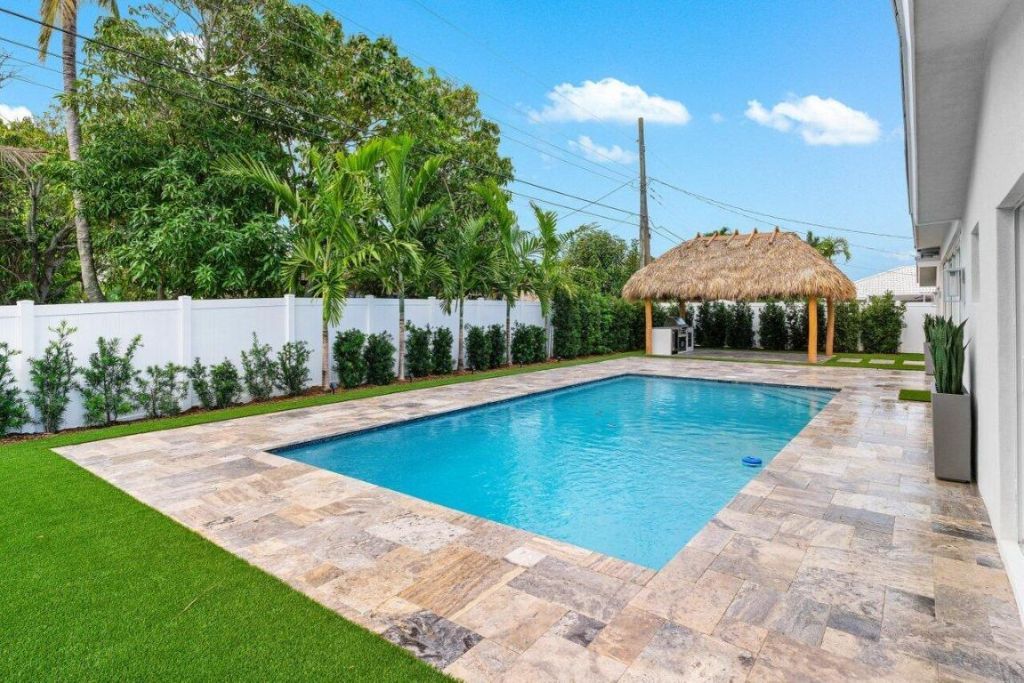 902 SW 27th Place, Boynton Beach, FL 33435 Photo