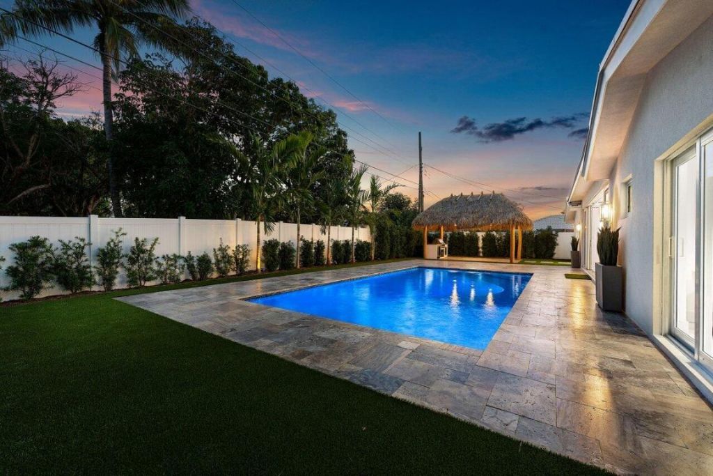 902 SW 27th Place, Boynton Beach, FL 33435 Photo