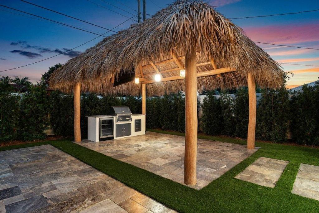 902 SW 27th Place, Boynton Beach, FL 33435 Photo