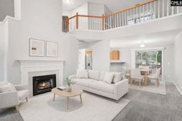 73 Upper Loop Way photo 4