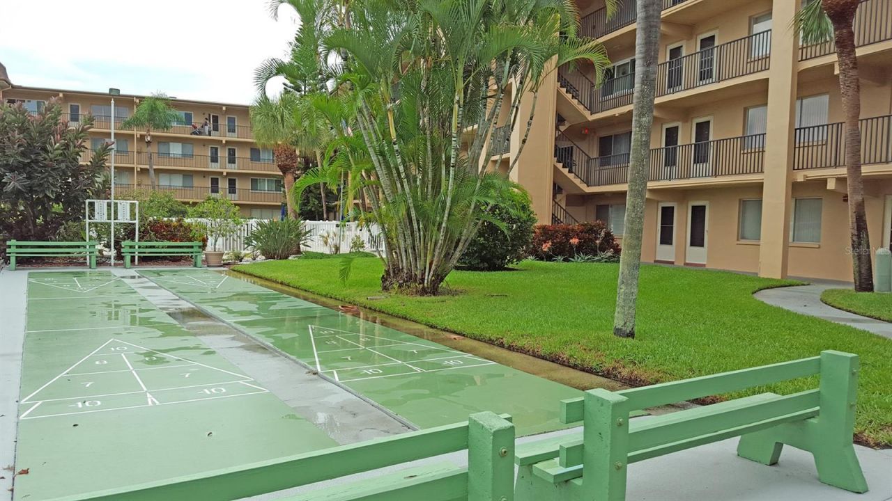 2525 W Bay Drive, Unit B24, Belleair Bluffs, FL 33770 Photo