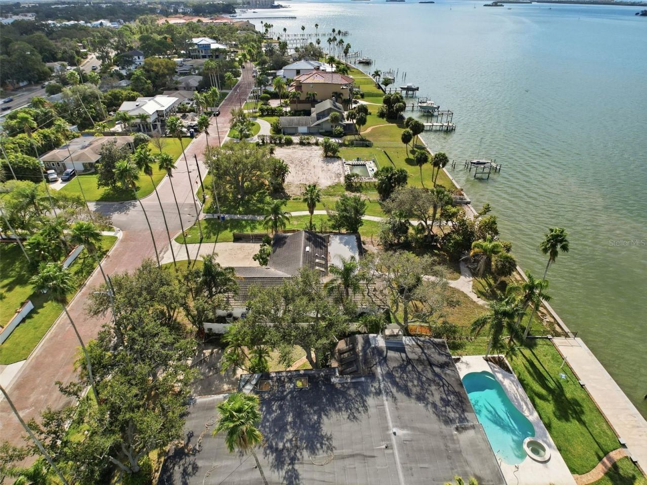 1600 Santa Barbara Drive, Dunedin, FL 34698 Photo