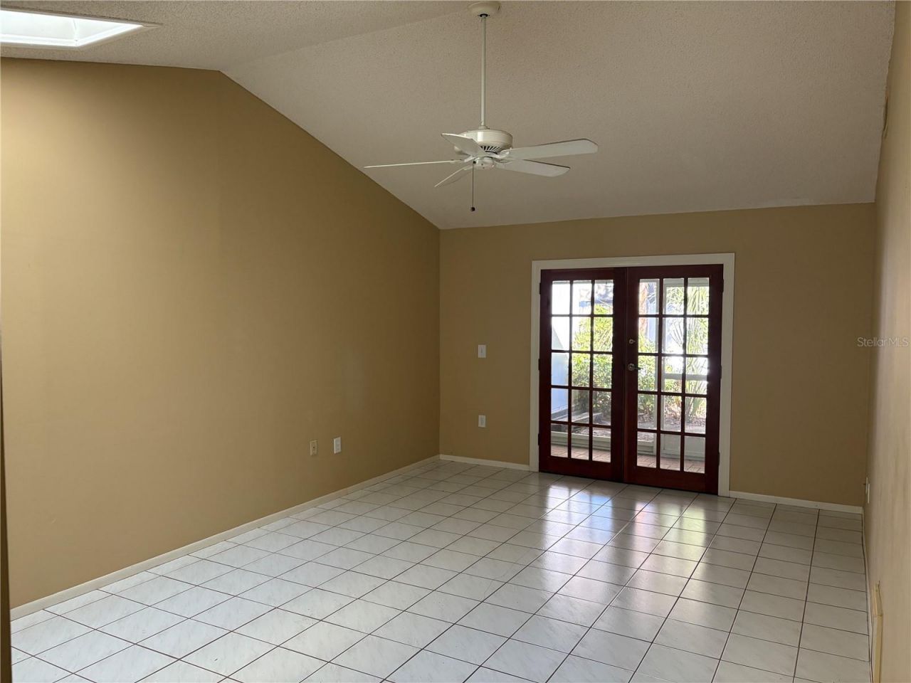 317 Plymouth Street, Safety Harbor, FL 34695 Photo