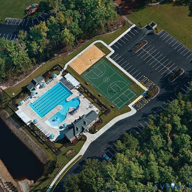 7206 Sommervale Drive Moseley, VA 23120