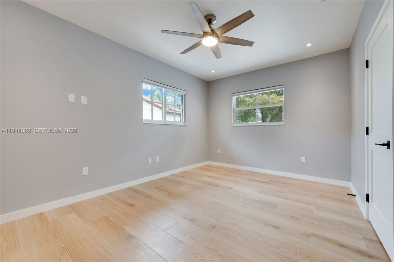 6356 SW 14th St, West Miami, FL 33144 Photo