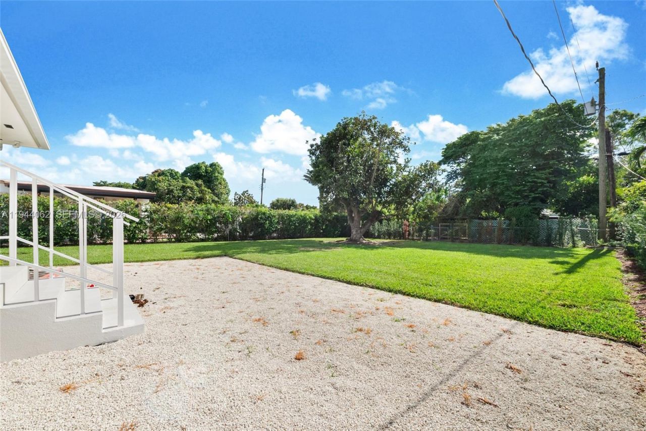 6356 SW 14th St, West Miami, FL 33144 Photo