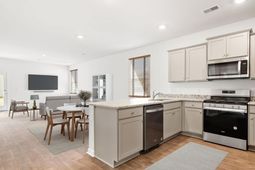 543 Lake Ridge Boulevard photo 4