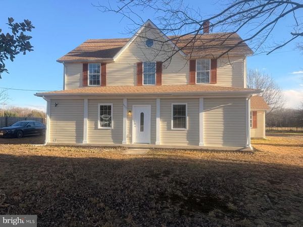 8400 PENNS HILL ROAD, LA PLATA, MD 20646