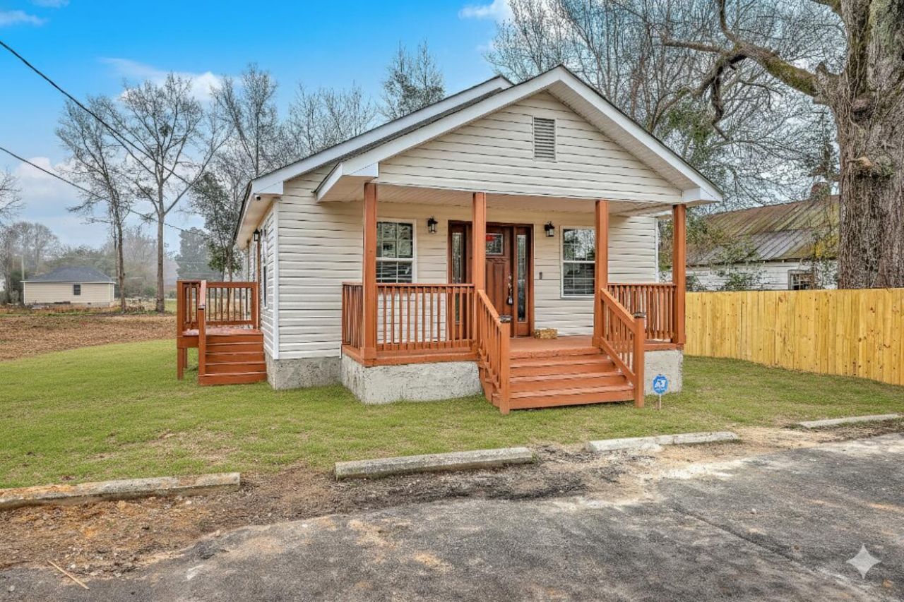 825 1st Street Photo 28