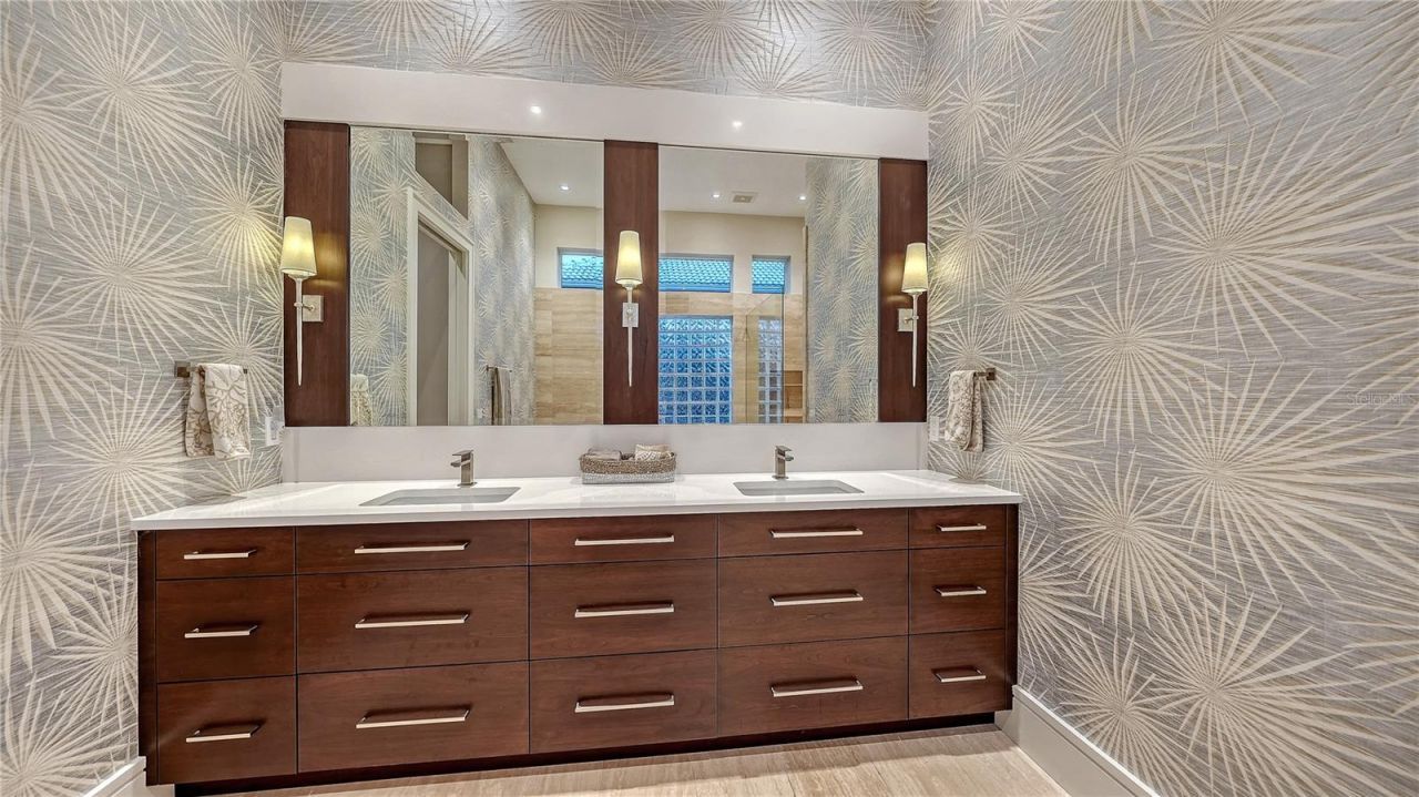 3598 Fair Oaks Lane, Longboat Key, FL 34228 Photo