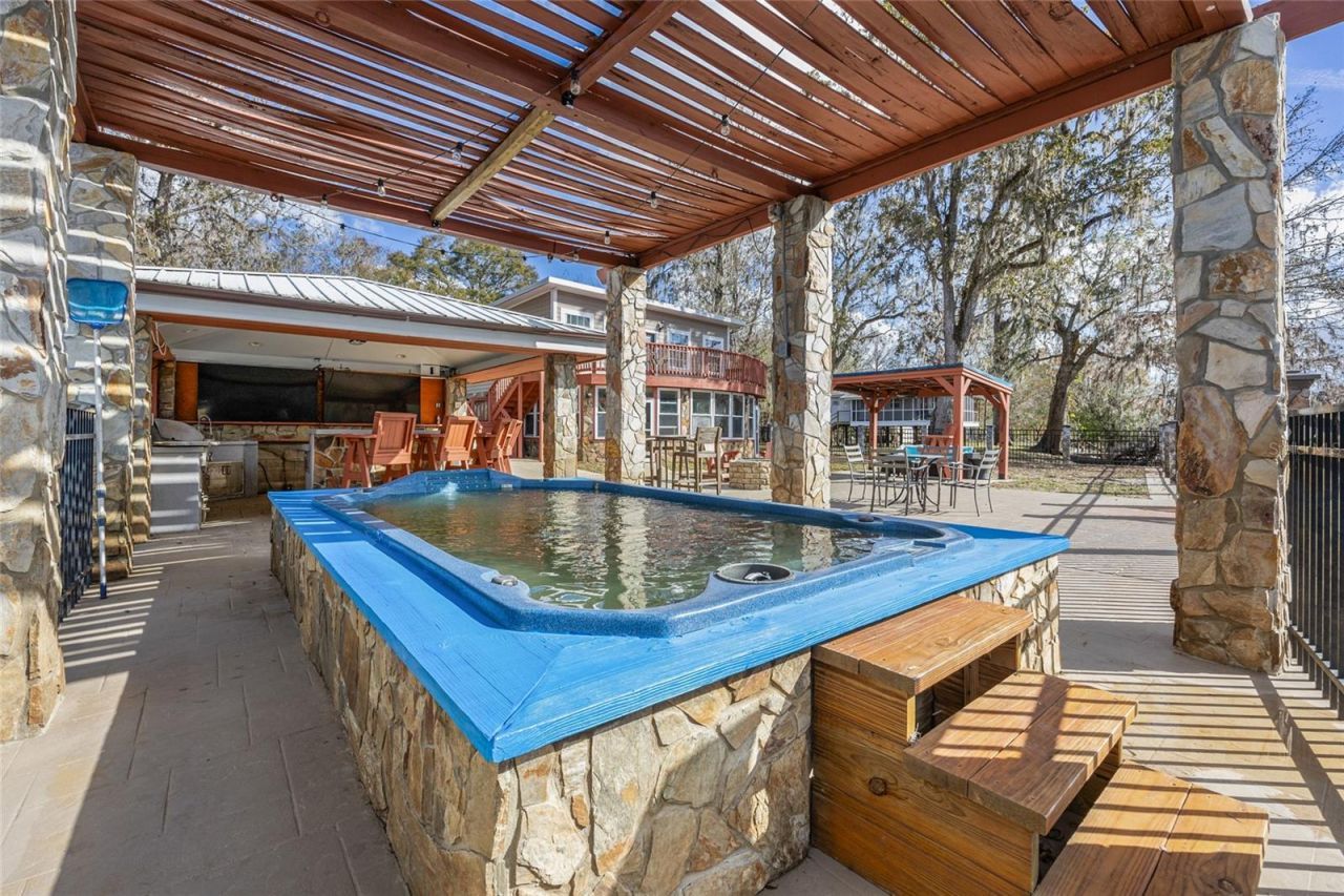 3130 SW 86th Way, Bell, FL 32619 Photo