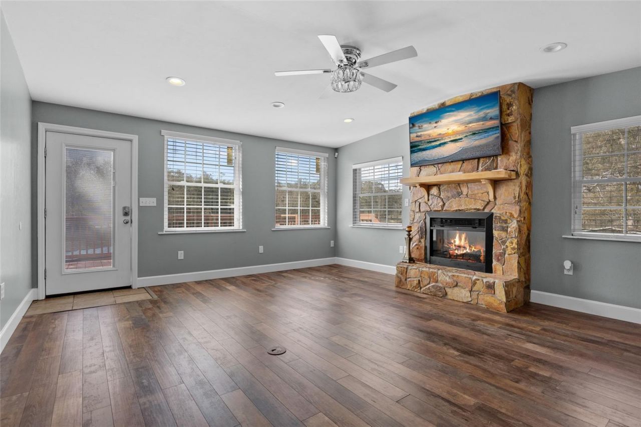 3130 SW 86th Way, Bell, FL 32619 Photo