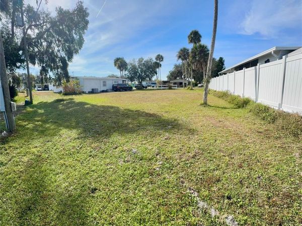 4339 MACKERAL, LOT 272 CIRCLE, EDGEWATER, FL 32141