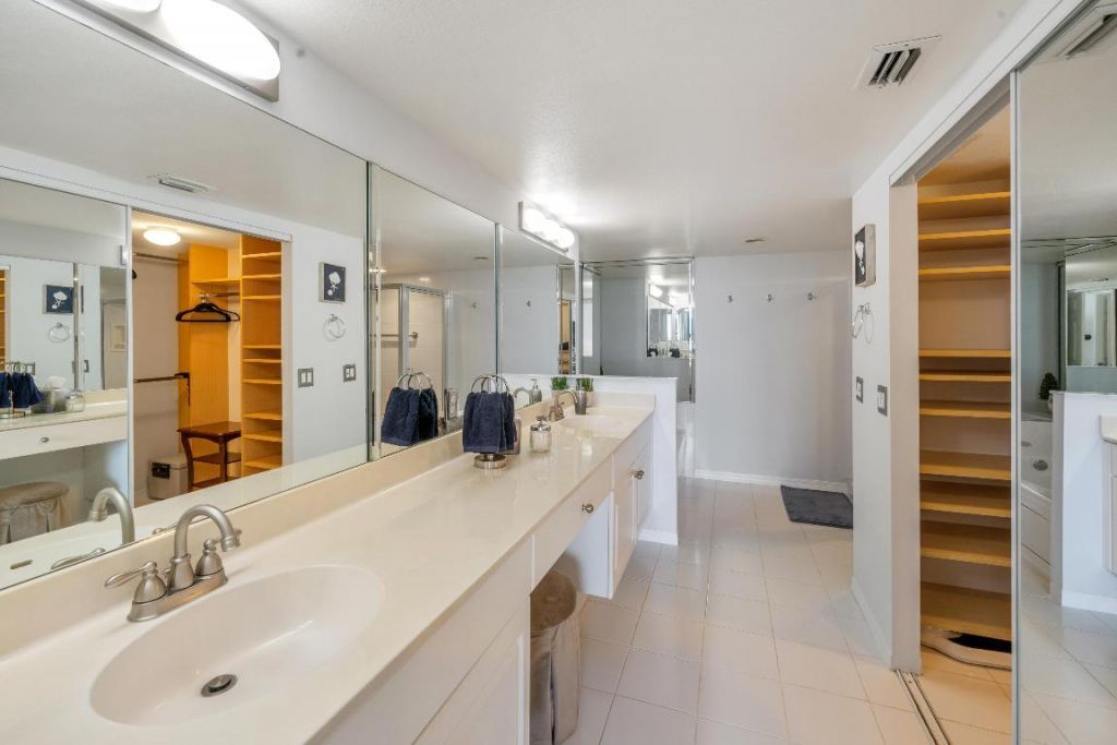 2880 NE 14th St Causeway, Unit 904, Pompano Beach, FL 33062 Photo