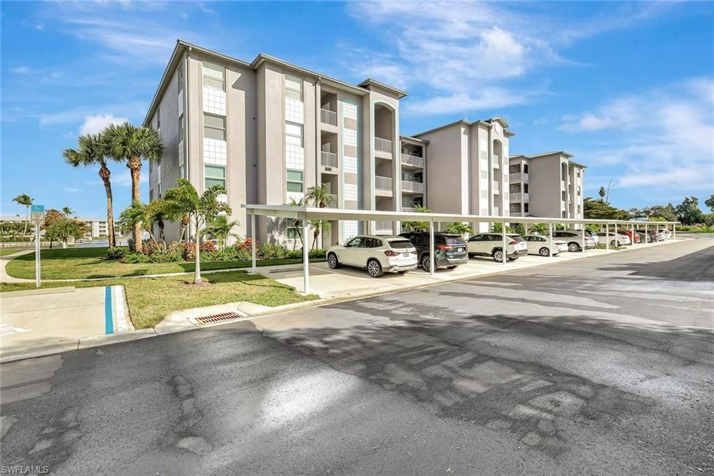 16595 Lake Circle Dr, Unit 234, Fort Myers, FL 33908 Photo