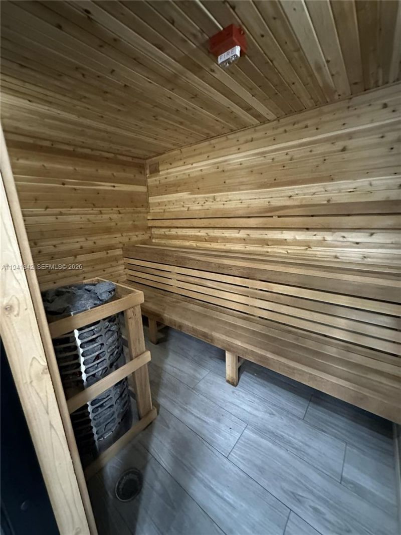 17021 N Bay Rd, Unit 116, Sunny Isles Beach, FL 33160 Photo