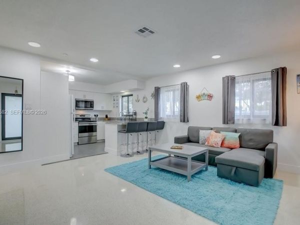 1700 SW 20th St, Fort Lauderdale, FL 33315