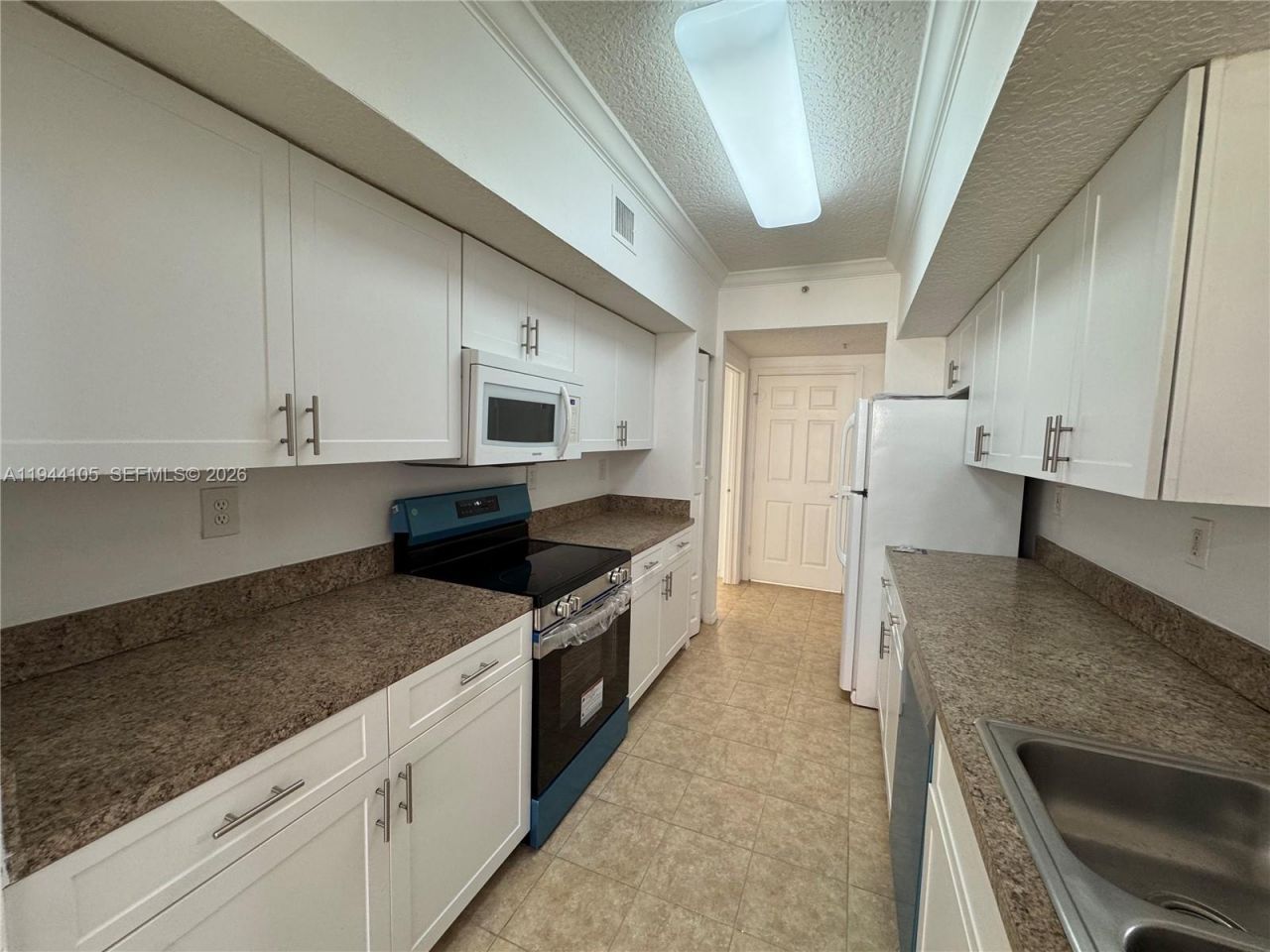 11700 SW 2nd St, Unit 13101, Pembroke Pines, FL 33025 Photo