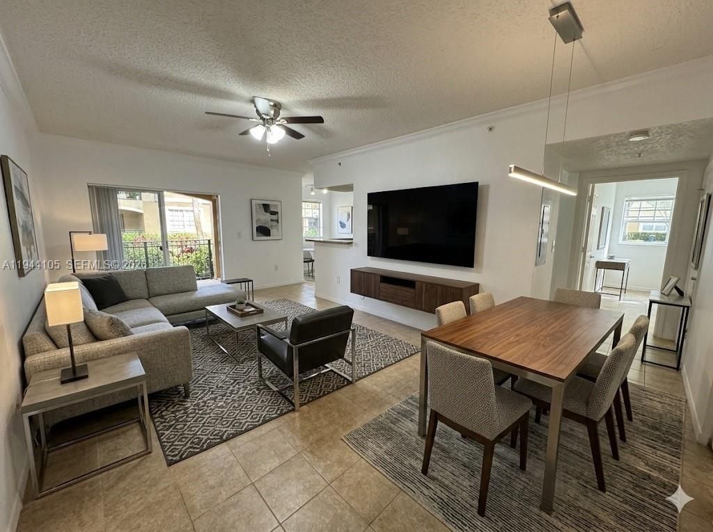 11700 SW 2nd St, Unit 13101, Pembroke Pines, FL 33025 Photo