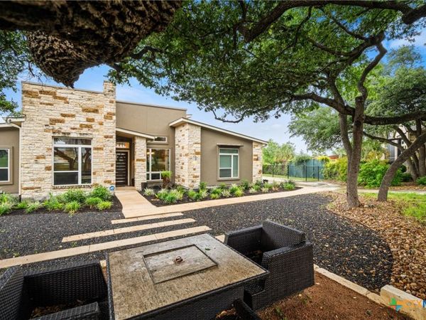 103 Ancient Oak Way, San Marcos, TX 78666