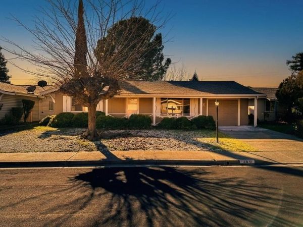189 Lassen Circle, Vacaville, CA 95687