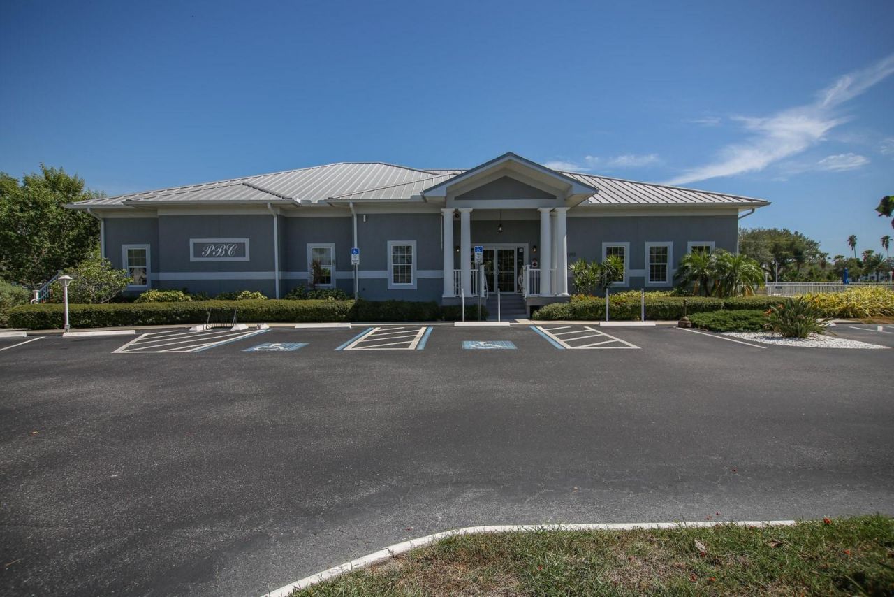 633 Estuary Drive, Bradenton, FL 34209 Photo