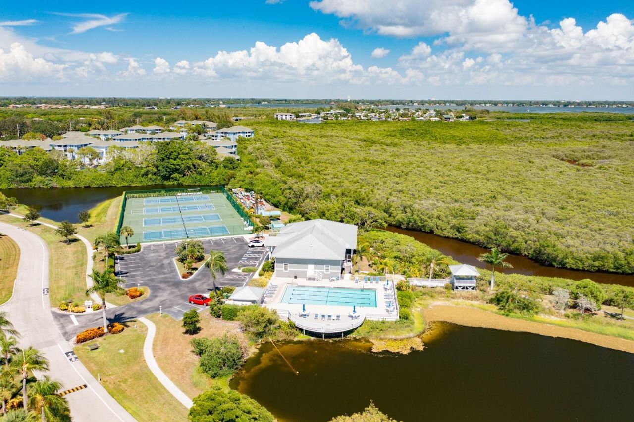 633 Estuary Drive, Bradenton, FL 34209 Photo