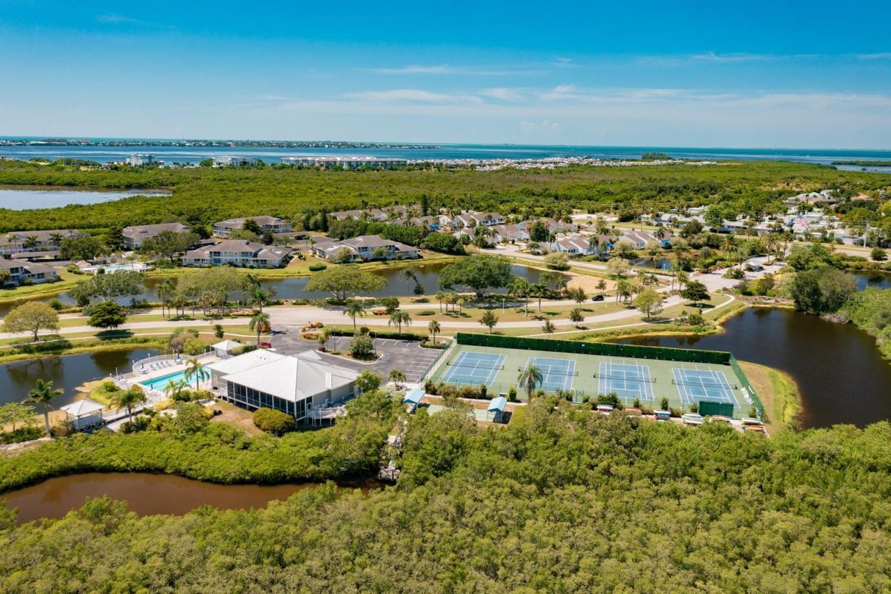 633 Estuary Drive, Bradenton, FL 34209 Photo