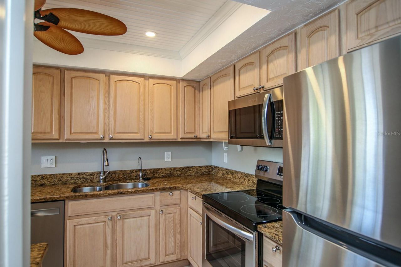 633 Estuary Drive, Bradenton, FL 34209 Photo