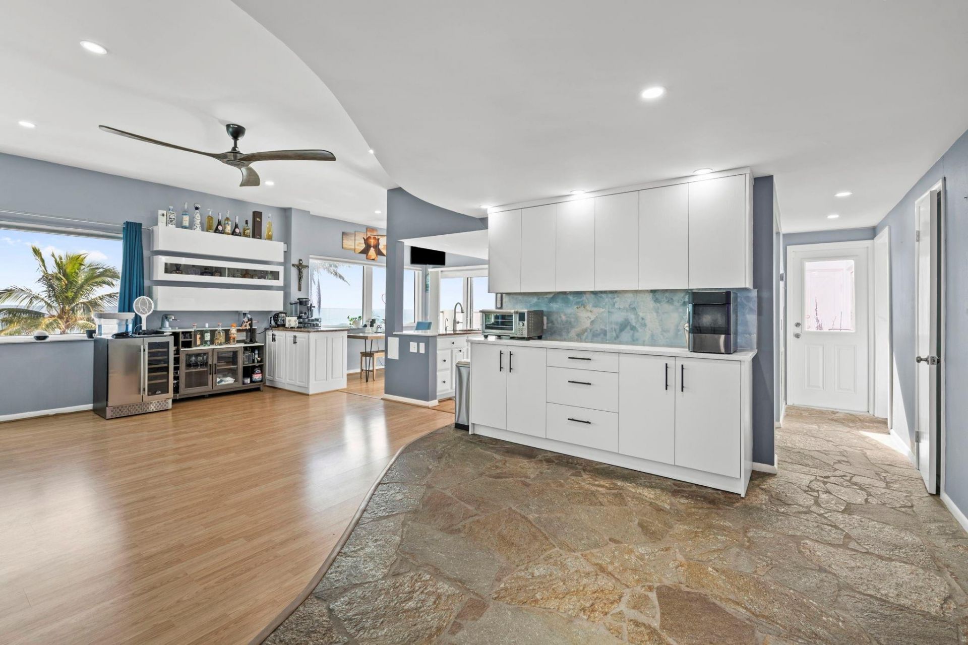 2203 N Surf Road, Hollywood, FL 33019 Photo