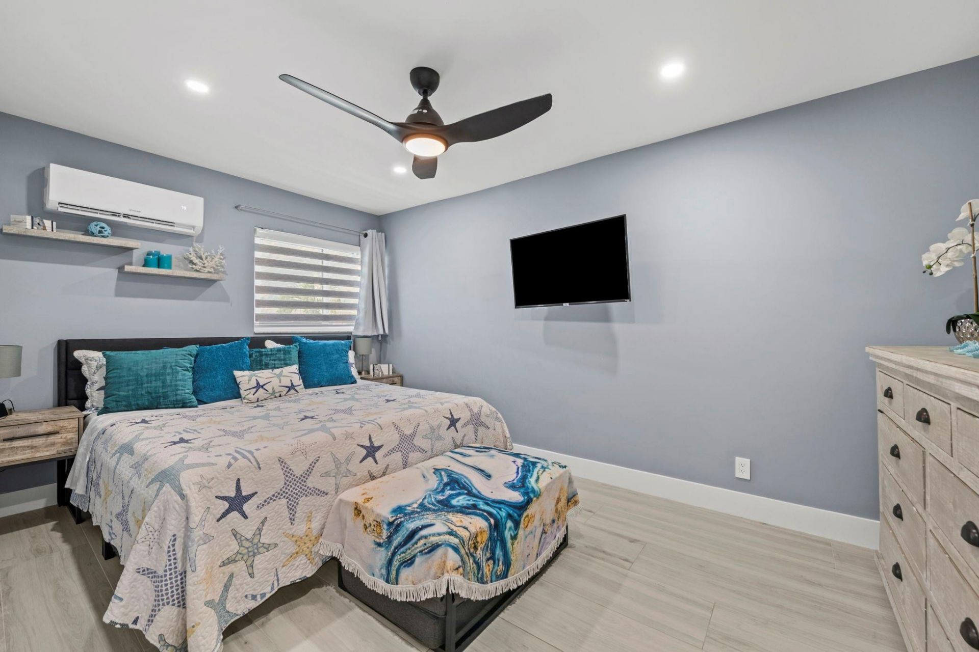 2203 N Surf Road, Hollywood, FL 33019 Photo