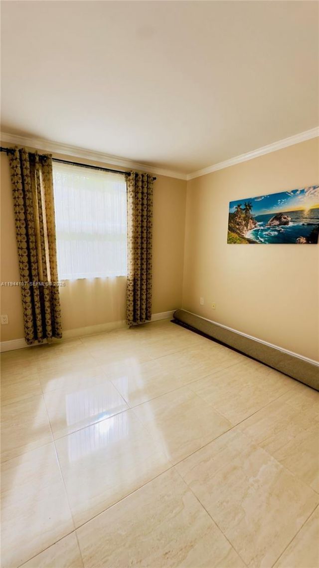 17125 N Bay Rd , Unit 3311, Sunny Isles Beach, FL 33160 Photo