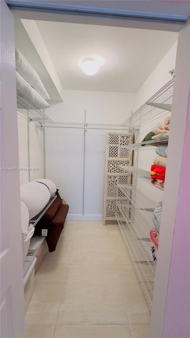 17125 N Bay Rd , Unit 3311, Sunny Isles Beach, FL 33160 Photo