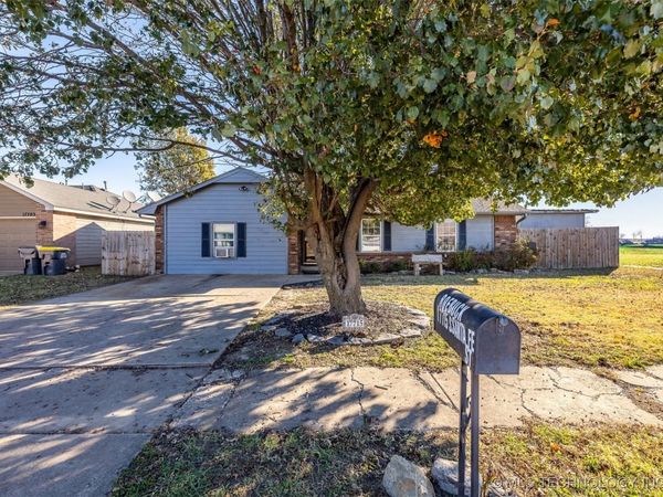 17715 S Santa Fe Street, Mounds, OK 74047
