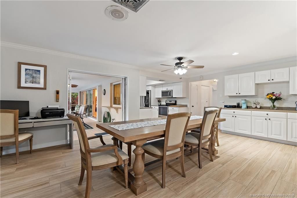 3881 SE Fairway W, Stuart, FL 34997 Photo