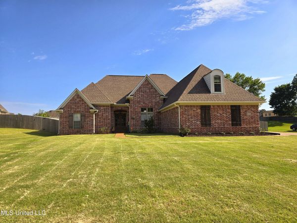 2123 College Road, Southaven, MS 38672