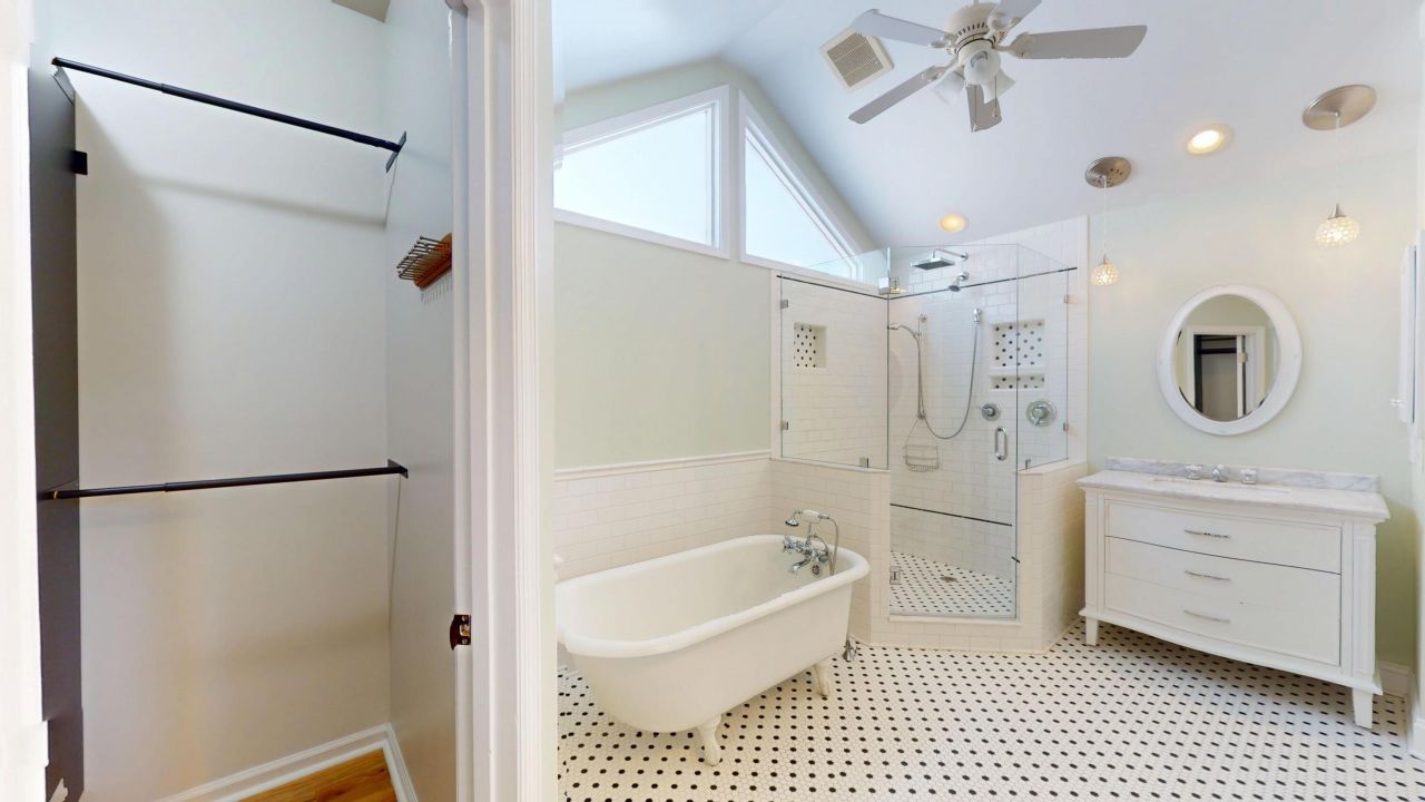 319 Oak Point Landing Drive Photo 17