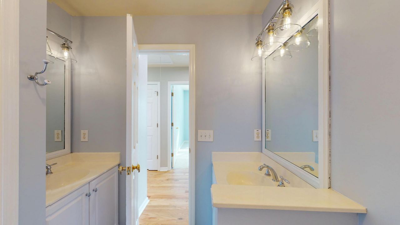 319 Oak Point Landing Drive Photo 26