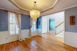 319 Oak Point Landing Drive photo 4