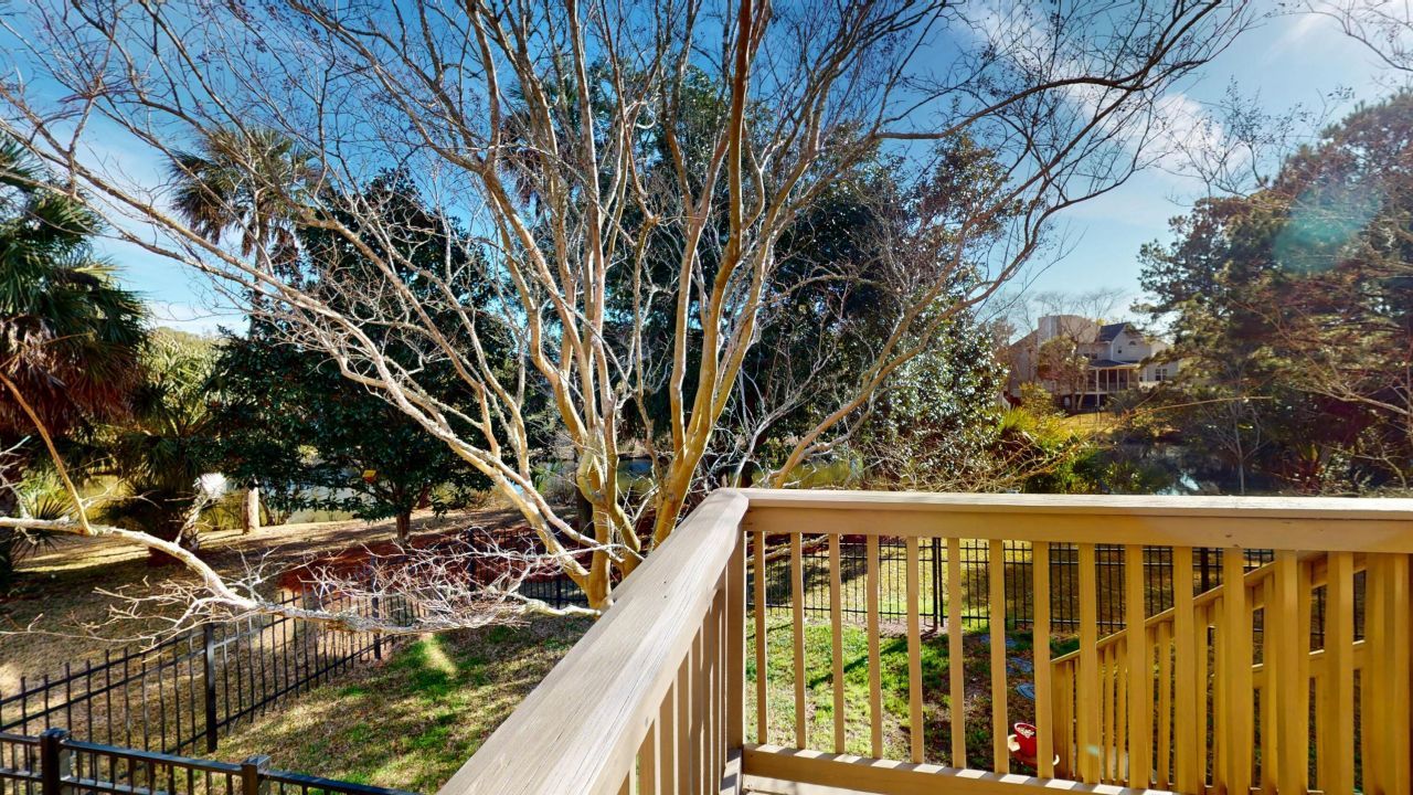 319 Oak Point Landing Drive Photo 32