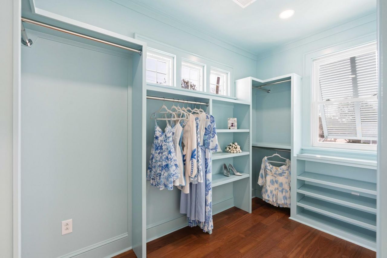 2218 Myrtle Avenue Photo 13