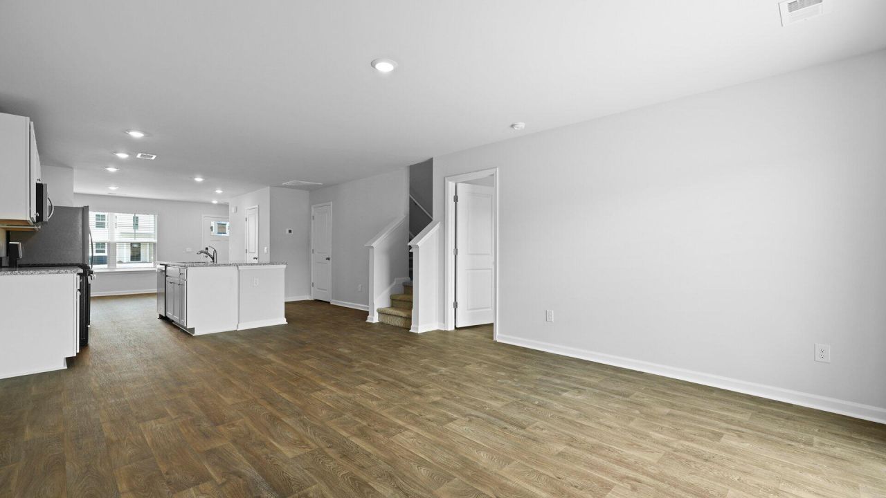 623 Pleasant Grove Way Photo 17