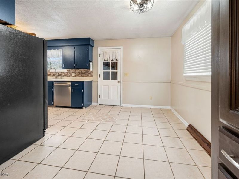 2685 Chaucer Drive NE, Canton, OH 44721 Photo 11