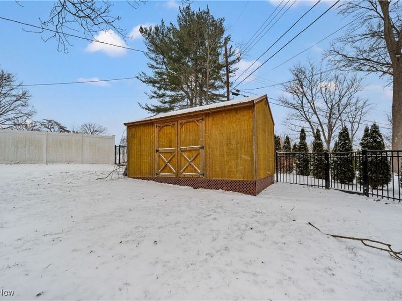 2685 Chaucer Drive NE, Canton, OH 44721 Photo 45