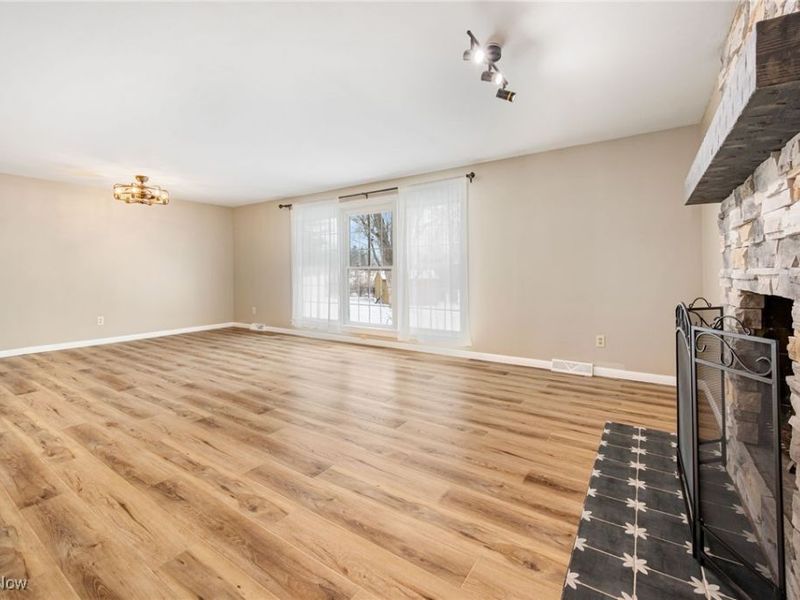 2685 Chaucer Drive NE, Canton, OH 44721 Photo 8