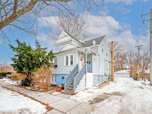 2043 Asbury Avenue, Evanston, IL 60201