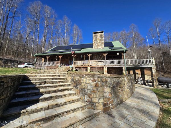 533 Phoenix Drive, Jonesville, VA 24263