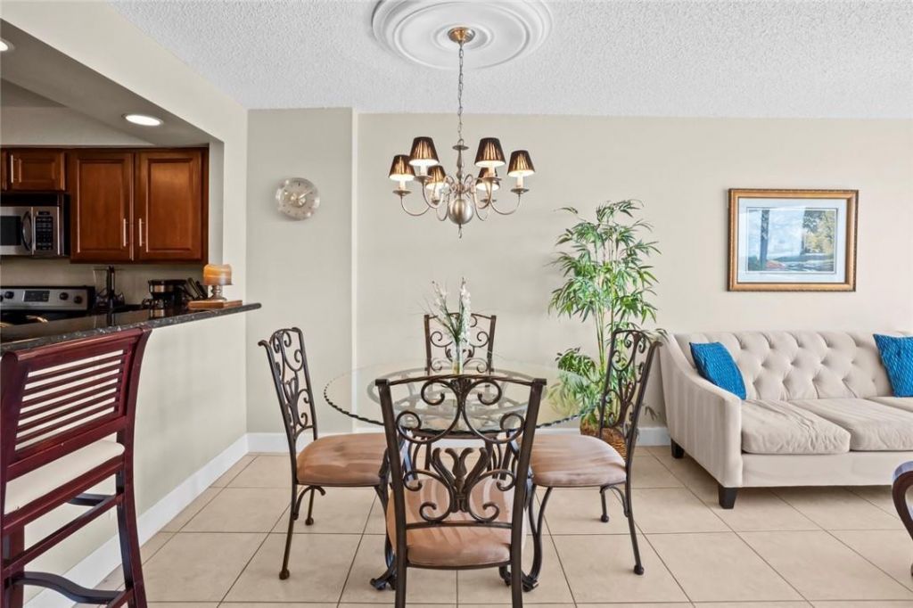 3015 N Ocean Boulevard, Unit 7K, Fort Lauderdale, FL 33308 Photo